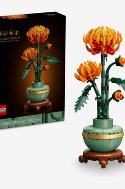 LEGO Icons Chrysanthemum Flower Décor Building Set for Home Décor 10368