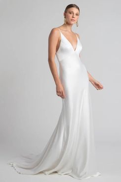 The 22 Cowl Back Wedding Dresses You Have to See