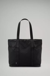 Lululemon Daily Multi-Pocket Tote Bag 20L