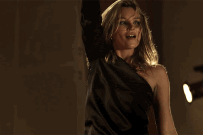 GIF Guide: Sexy Dance Lessons From Kate Moss