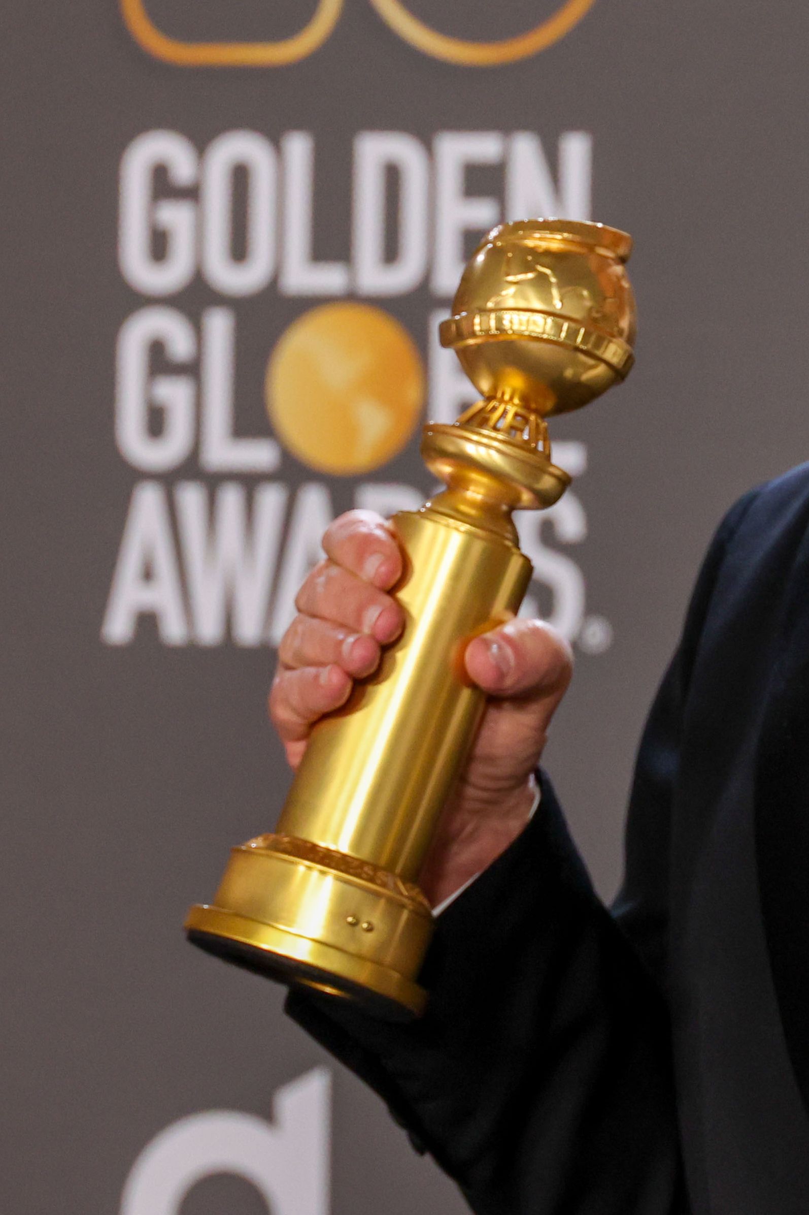 Golden Globes Acquired by Dick Clark, HFPA Dissolving
