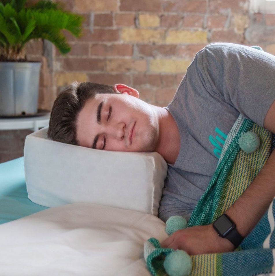 Pillow Cube Review: Here's What It's Like To Sleep On One