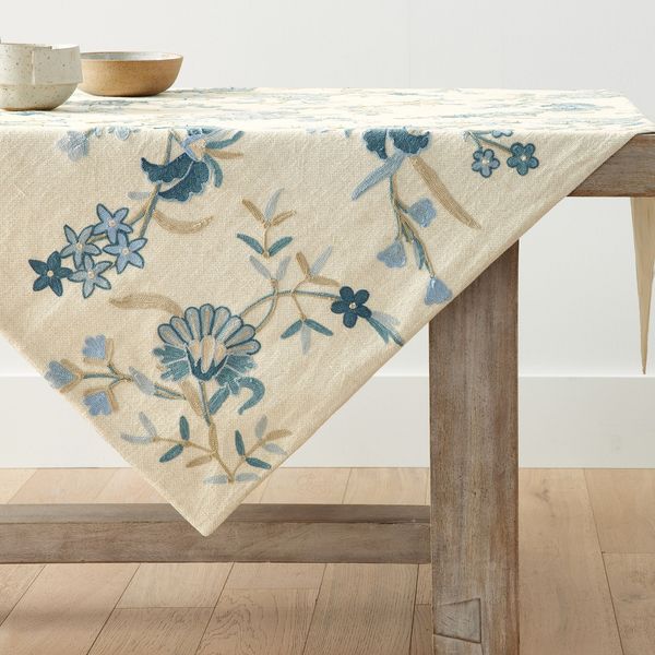 Pottery Barn Liana Crewel Embroidered Cotton/Linen Table Throw