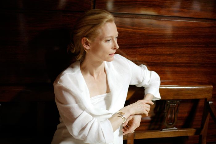 I AM LOVE, (aka IO SONO L’AMORE), Tilda Swinton, 2009. ©Magnolia Pictures/courtesy Everett Collecti