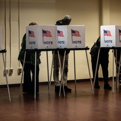 Residents vote as early voting begins in Detroit