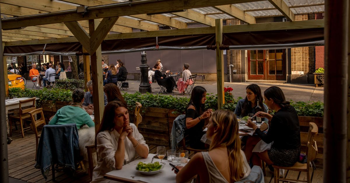 Year-Round Curbside Dining Is Coming Back