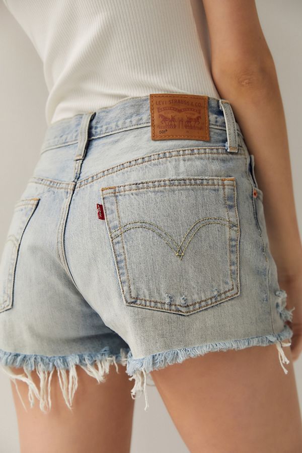 Levi's Jean Shorts on Sale at Urban Outfitters | The Strategist