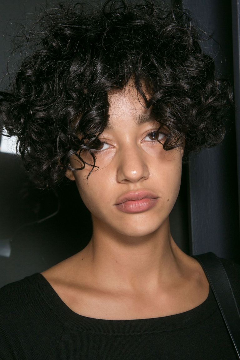 Hot New Beauty Trend: Your Own Damn Hair.