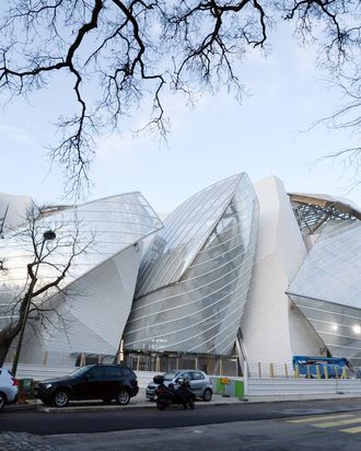 Gehry's Fondation Louis Vuitton to open next year