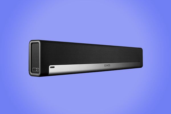 Sonos Playbar TV Soundbar/ Wireless Streaming TV and Music Speaker