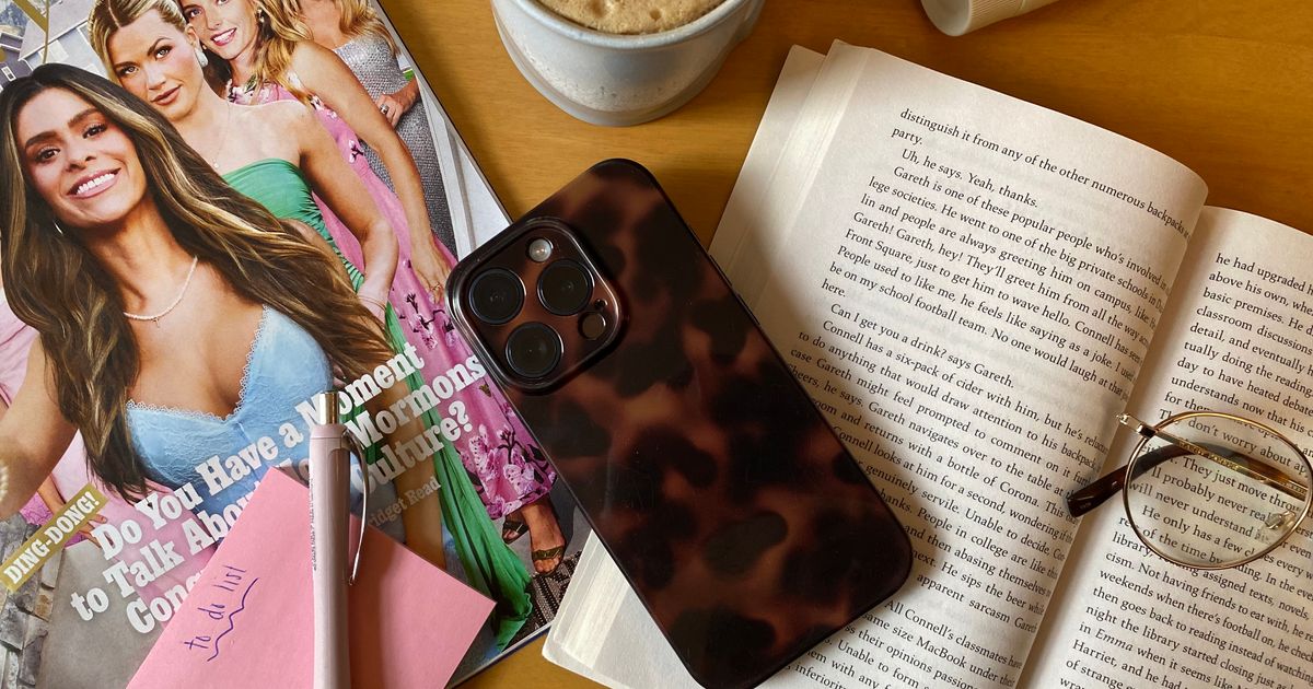 Of All the Tortoiseshell Phone Cases, Mine Is the Prettiest