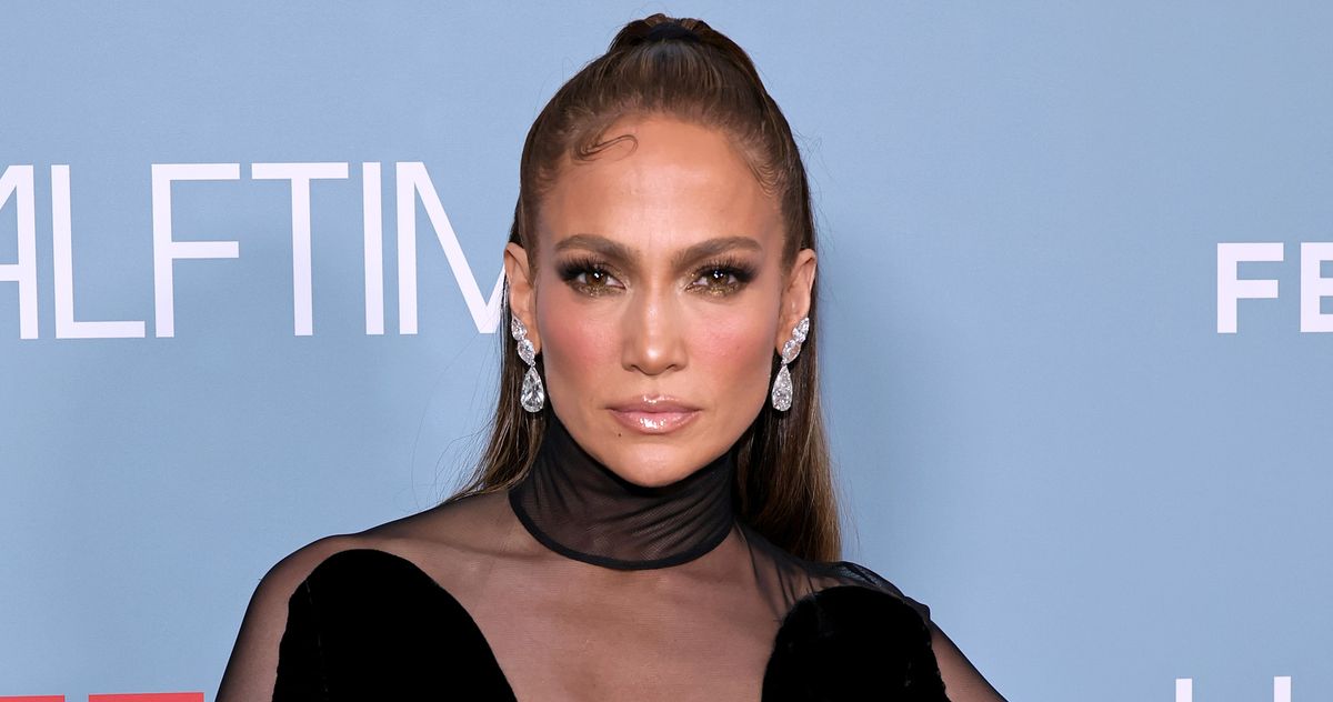 Even J.Lo’s Kids Know It’s ‘Such a Thing’ When She Goes Out
