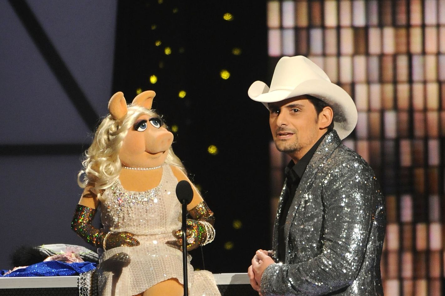 Miss Piggy Went To The Country Music Awards Last Night