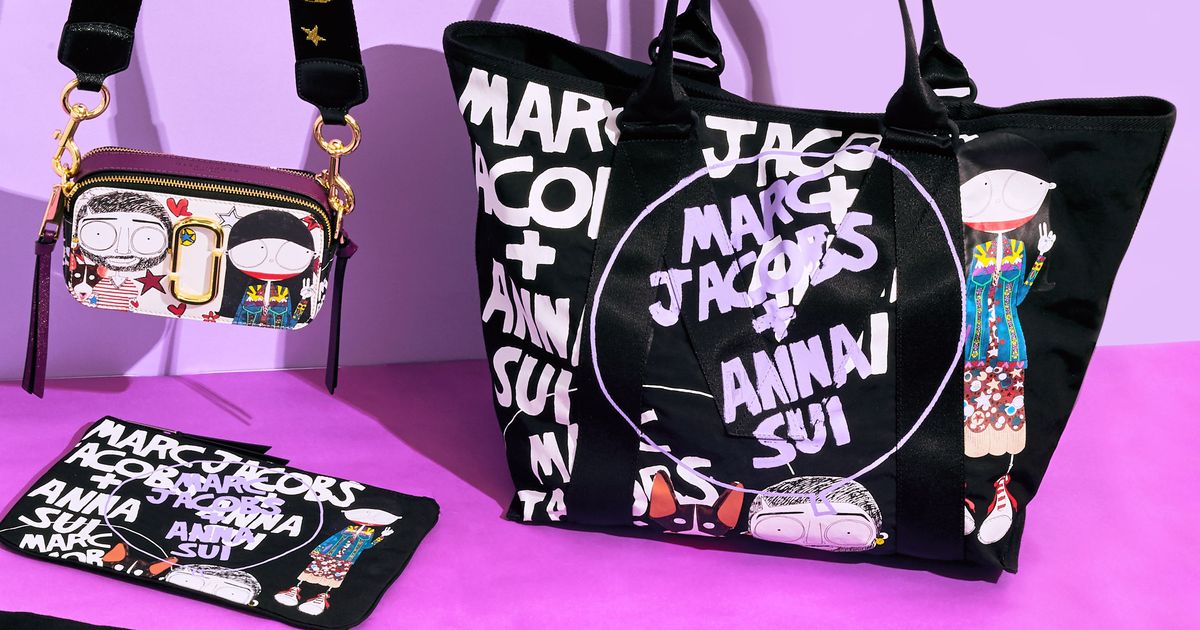 Marc Jacobs Snapshot x New York Magazine Black Camera Bag