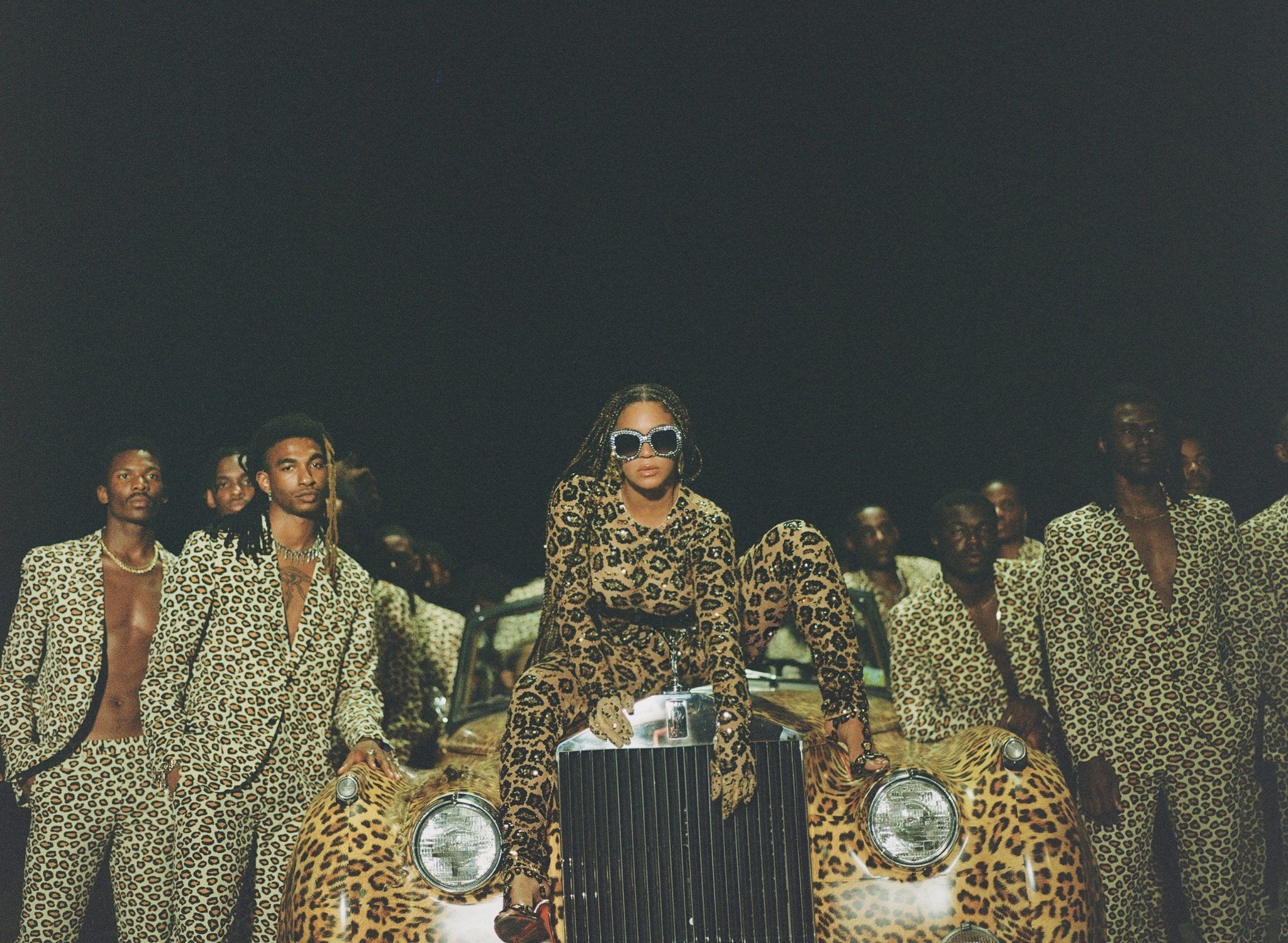Beyoncé in Nine Images: A Close Read
