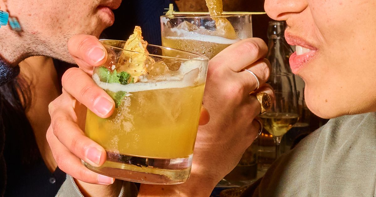 Eavesdrop, a Cocktail and Listening Bar, Opens in Greenpoint