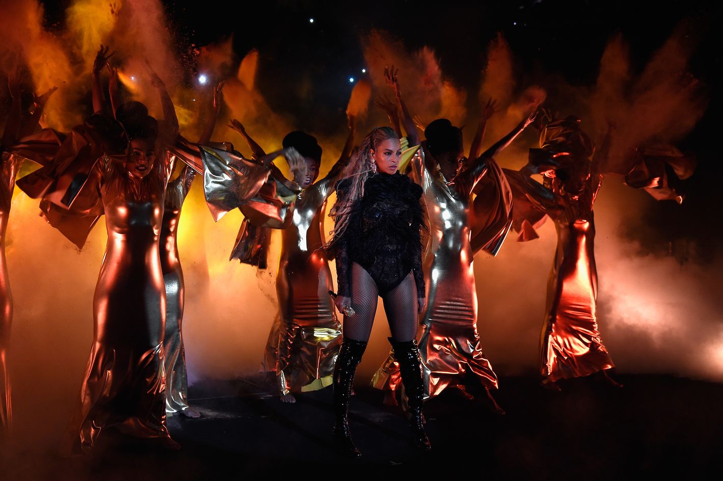 All the Looks From Beyoncé’s VMA Performance of 'Lemonade'