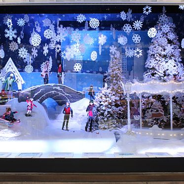 holiday window display