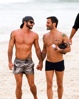 Marc Jacobs, 50, Flaunts His Fit Physique - ABC News