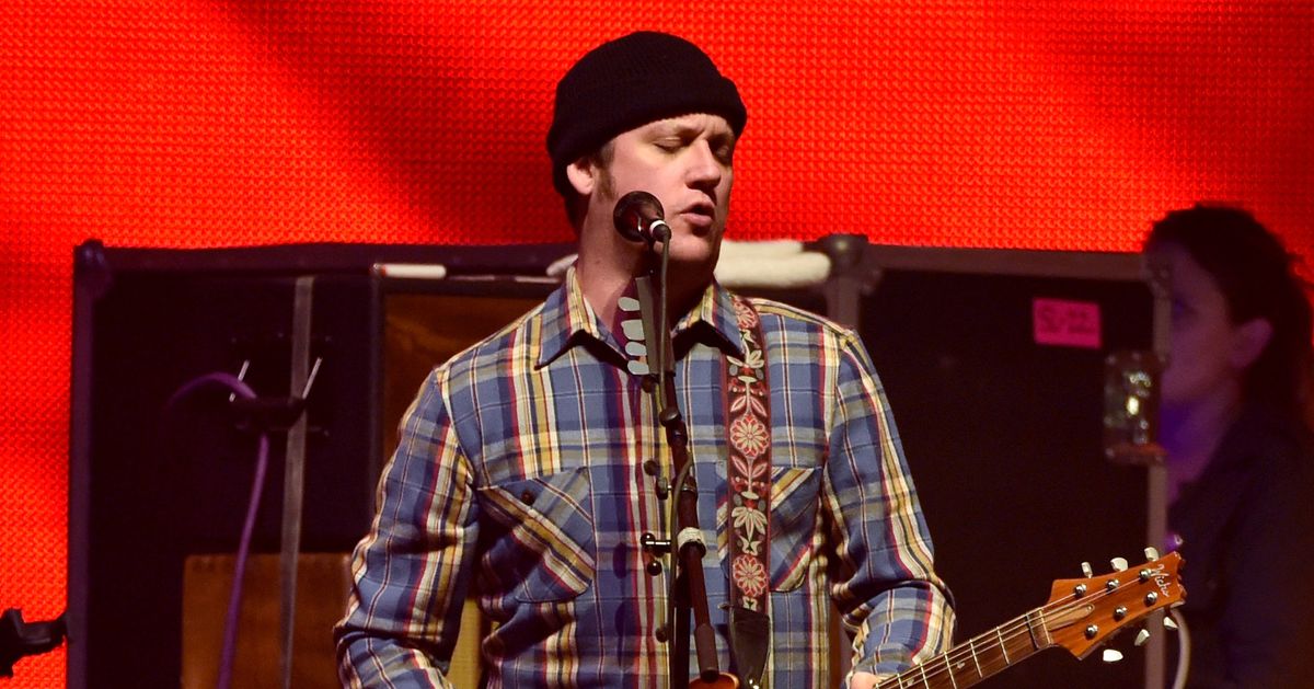 isaac brock musician - Ilustrasi 2