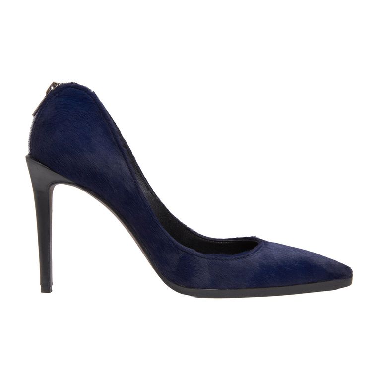 Pretty Pumps Pretty Pumps! 30 Heels to Wear This Fall