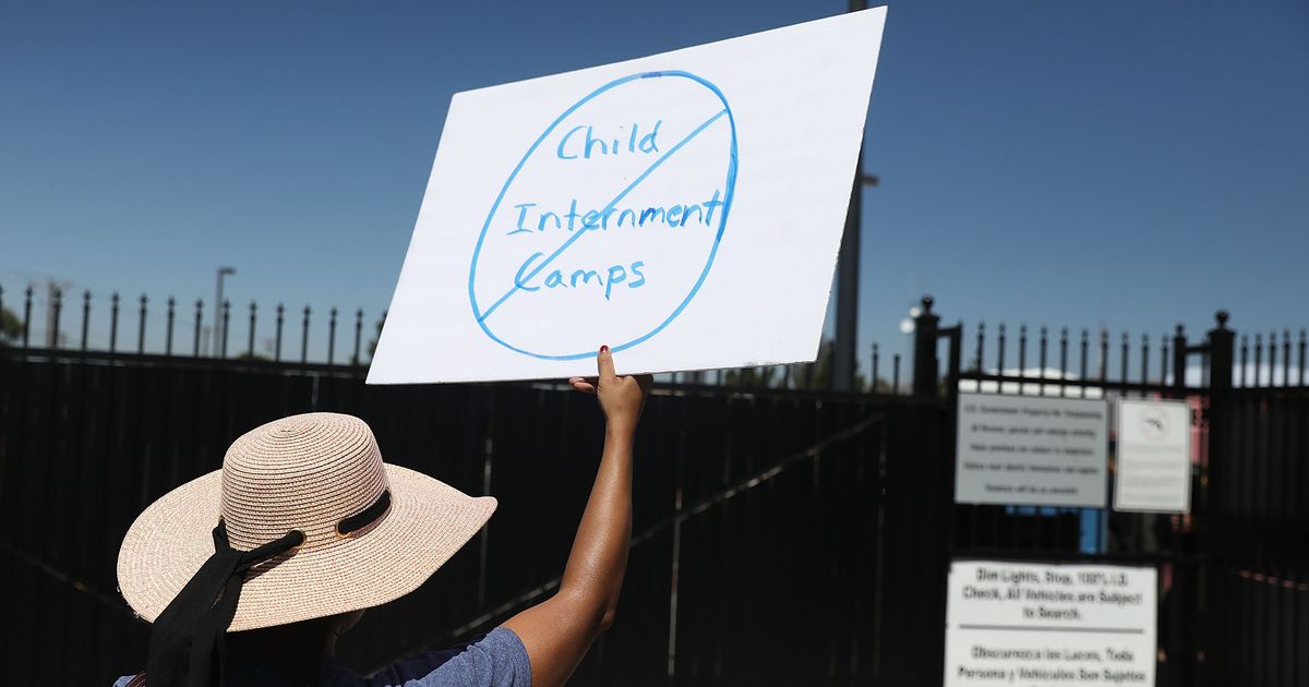 U.S. Expands Holding Facilities for Unaccompanied Minors