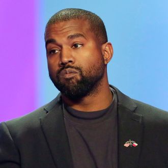 Kanye West Tweets He Won T Release New Music Under Contracts