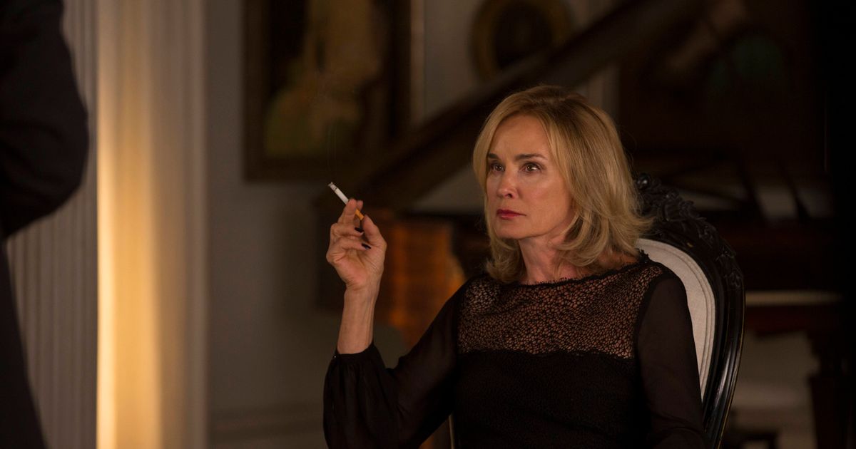 does jessica lange smoke cigarettes American Horror Story Gets a Fourth Season