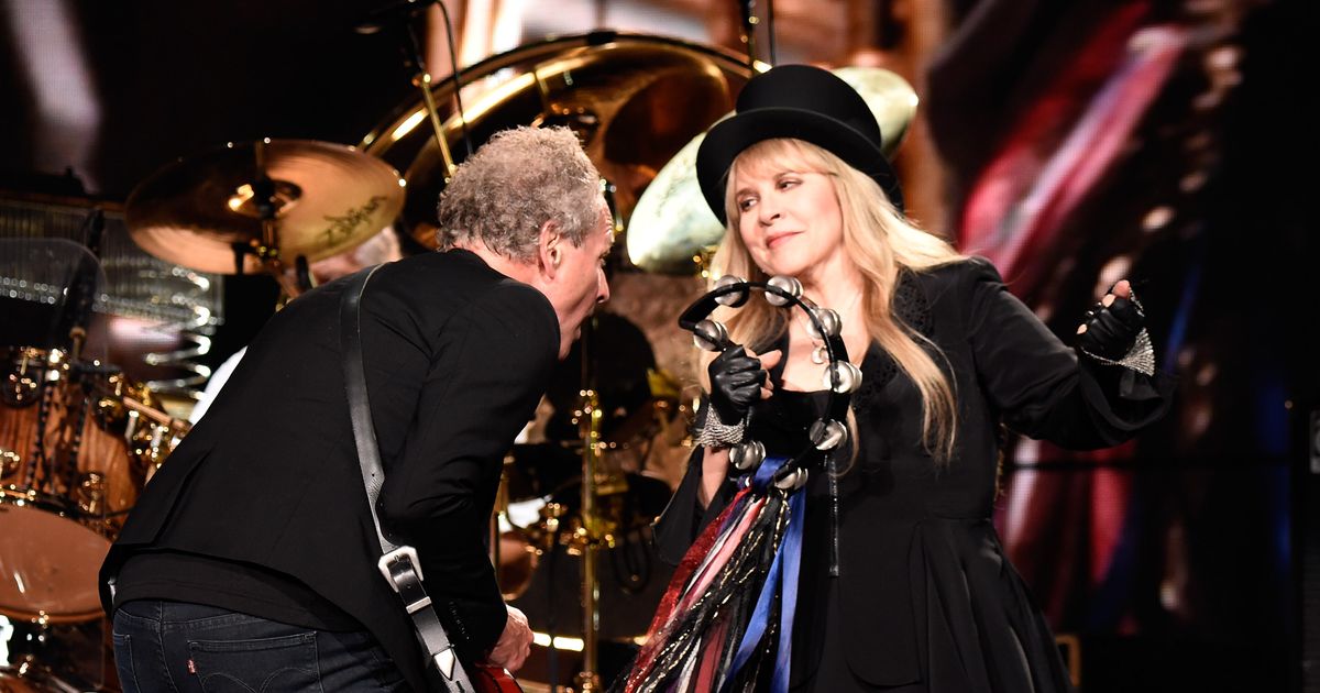 “Conservative Exclusive: Lindsey Buckingham and Stevie Nicks Rekindle Friendship Bonds”