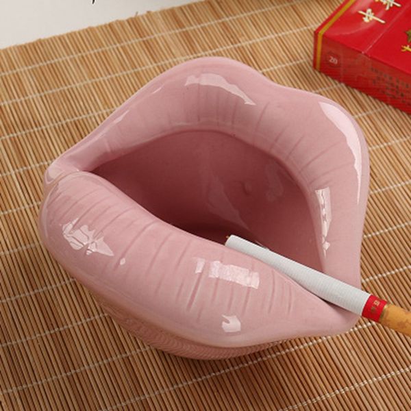 Loghot Creative Ceramic Cigarette Ashtray Lips