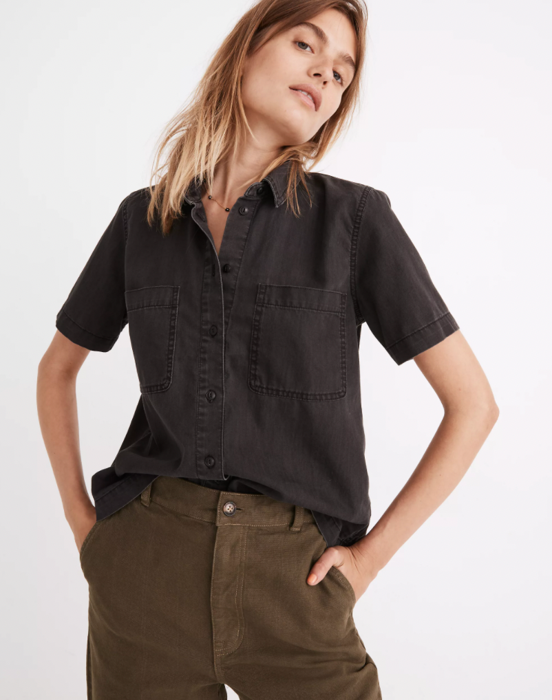 Button Down Shirt with Pockets and Strong Shoulders.
