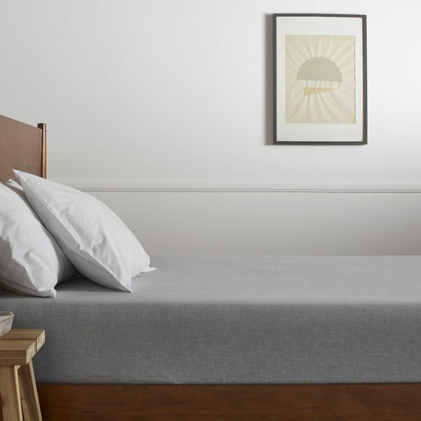 Parachute Heathered-Percale Fitted Sheet