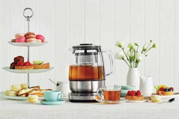 Breville Infusion One-Touch Tea Maker  Electric tea kettle, Tea maker, Tea  kettle