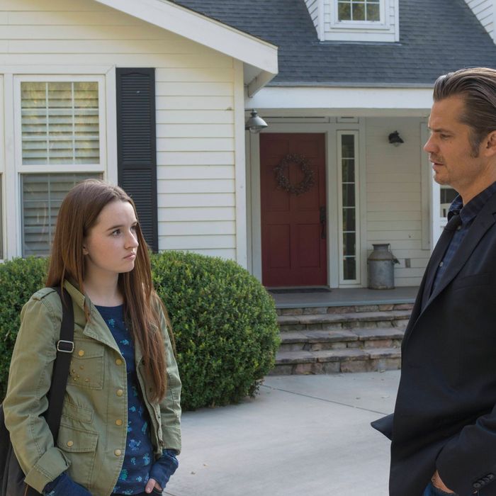 JUSTIFIED -- The Kids Aren't All Right -- Episode 502 (Airs Tuesday, January 14, 10:00 pm e/p) -- Pictured: (L-R) Kaitlyn Dever as Loretta, Timothy Olyphant as Deputy U.S. Marshal Raylan Givens -- CR: Prashant Gupta/FX