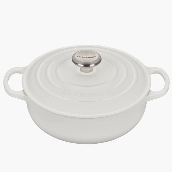 Le Creuset Signature 3.5-Quart Sauteuse Oven