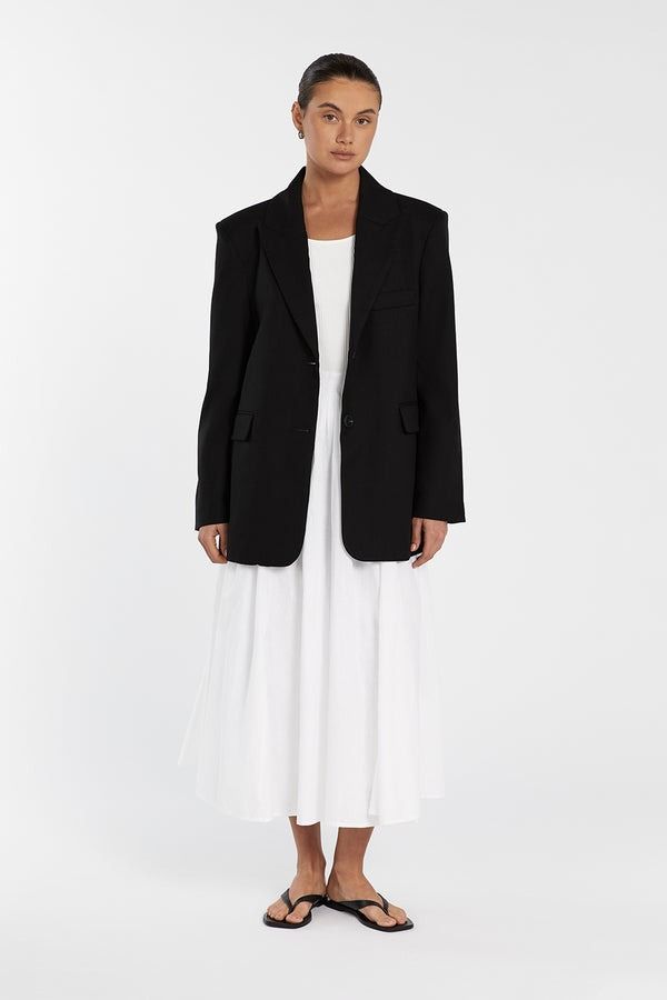 13 Best Black Blazers for Women 2024 | The Strategist