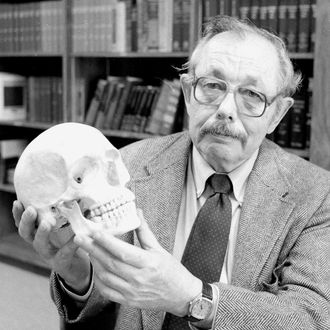 Dr. Clyde Snow holds a human skull in his office in Oklahoma City, Okla., on May 5, 1986. A leading forensic anthropologist and expert in identifying skeletal remains, Snow has helped identify Nazi war criminal Josef Mengele and the victims of serial killer John Wayne Gacy. 