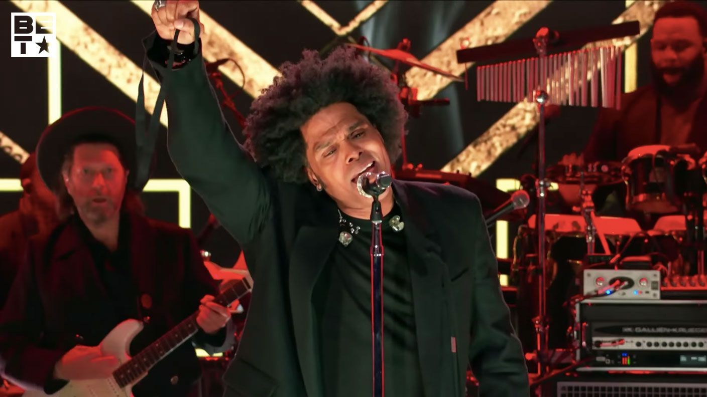 watch maxwell ashanti perform at soul train awards 2021