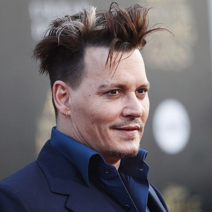 Fashionable Johnny Depp Hairstyle Long  His Best 90s 2000s and 2023  Looks  Hair Everyday Review