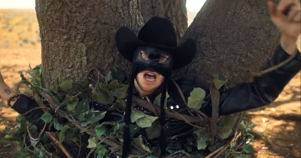 Watch Orville Peck Social Distancing In Summertime Video