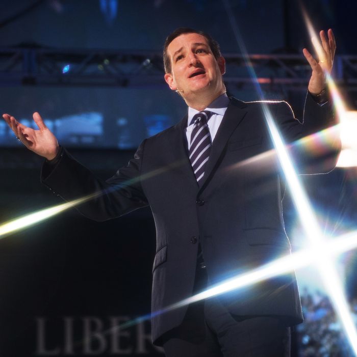 Ted Cruz delivers remarks before announcing his candidacy for the Republican nomination to run for US President March 23, 2015, at Liberty University, in Lynchburg, Virginia. 