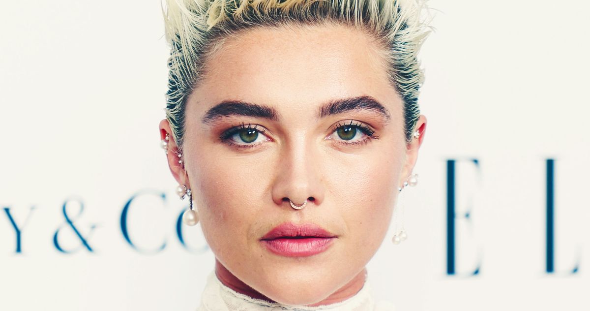 Florence Pugh Hit By an Object at Comic-Con in Brazil