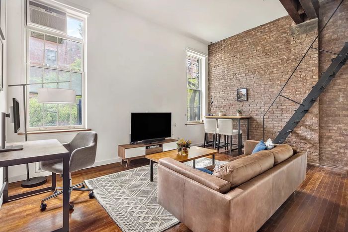 A $550K Chelsea Studio and a Prospect Heights Two-Bedroom