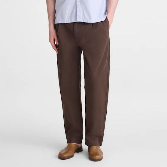 Madewell Pleated Chino Pants in Uniform Twill
