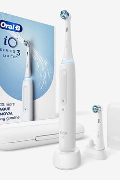 Oral-B iO Series 3 Limited Electric Toothbrush