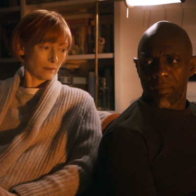 Tilda Swinton and Idris Elba in Three Thousand Years of Longing.