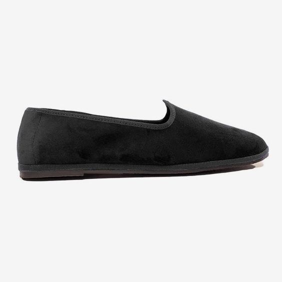 Best black hot sale flats 218