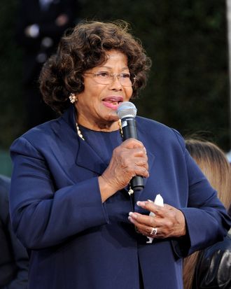 LOS ANGELES, CA - JANUARY 26: Katherine Jackson appears at the Michael Jackson Hand and Footprint ceremony at Grauman's Chinese Theatre on January 26, 2012 in Los Angeles, California. (Photo by Kevin Winter/Getty Images)