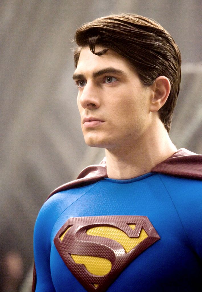 New Superman looks like if Henry Cavill and Tom Welling had a love