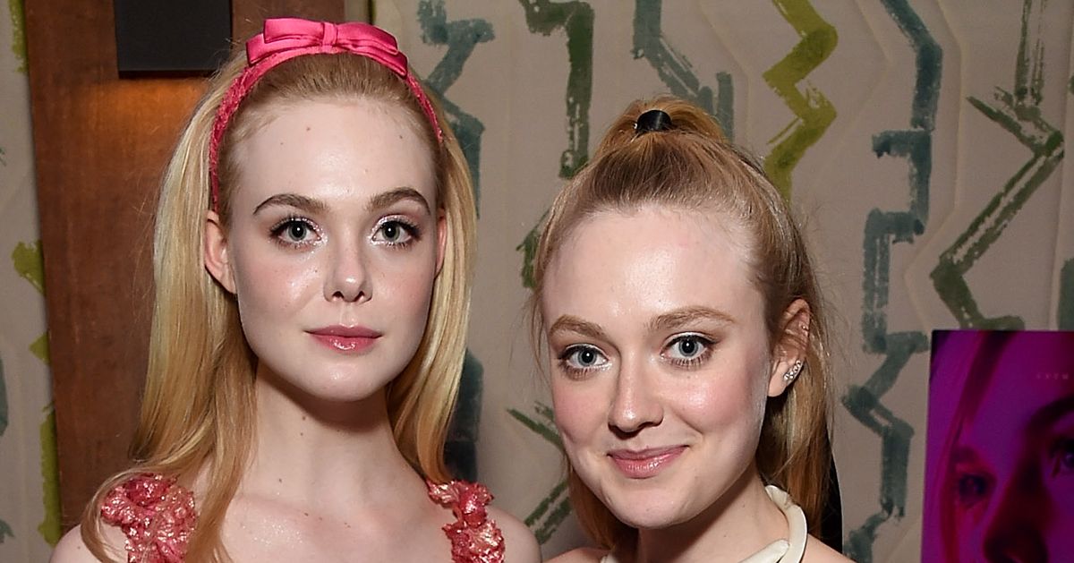 Dakota and Elle Fanning to Play Sisters Onscreen